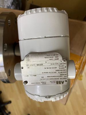 ABB 266DRH.F.S.S.B.4.B.1.V1.E1.L1.I2.C1.H3 Pemancar tekanan diferensial dengan segel kotak diafragma pemasangan transmisi jarak jauh