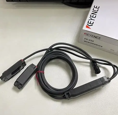 Kepala Sensor Aliran Mikro Tipe Klem FD-XS8 Keyence