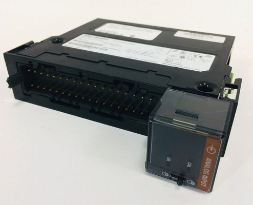 1756-IF16 ALLEN BRADLEY ControlLogix 16 Point A/I Modul Suhu penyimpanan -40 °C-85 °C--