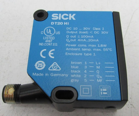 SICK Sensor jarak laser DT20 Hi DT20-P244B 24,3 mm x 72,4 mm x 54,1 mm