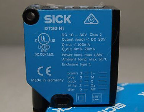 SICK Sensor jarak laser DT20 Hi DT20-P244B 24,3 mm x 72,4 mm x 54,1 mm