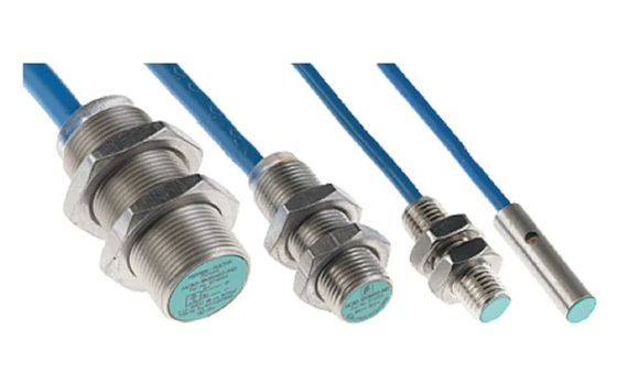 Pepperl Fuchs NJ3-18GK-S1N Sensor induktif 3mm Jarak operasi nominal