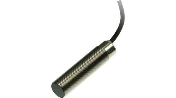 Pepperl Fuchs 8 mm Flush Sensor Kapasitif CBB8-18GS75-E2 untuk Deteksi yang Tepat