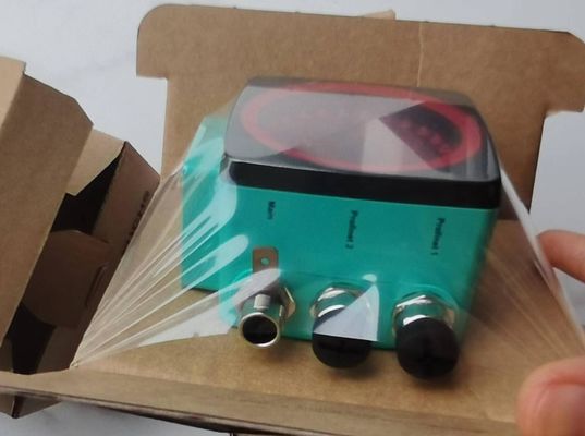 Pepperl+Fuchs PCV50-F200-B17-V1D Kepala Membaca Optik dengan Switch Terintegrasi Jarak Membaca 50 mm dan Panjang Pengukuran hingga 10000 m