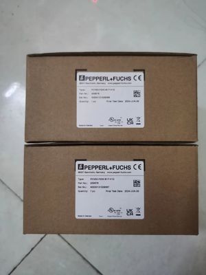 Pepperl+Fuchs PCV50-F200-B17-V1D Kepala Membaca Optik dengan Switch Terintegrasi Jarak Membaca 50 mm dan Panjang Pengukuran hingga 10000 m