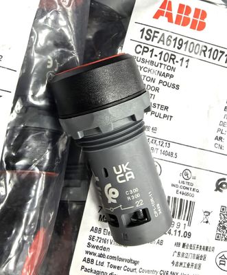 Tombol Tekan ABB CP1-10R-11 yang awet dan dapat diandalkan untuk aplikasi industri