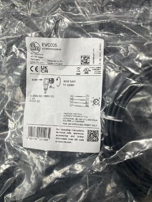 Set kabel wanita IFM EVC005 ADOAH040MSS0005H04 Tahan terhadap minyak dan pendingin