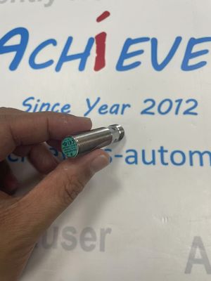 Peppell Fuchs NCB2-12GM35-N0-V1 Induktif Sensor Jangkauan arus 0... 20 mA atau 4... 20 mA Kecepatan melewati ≤ 12,5 m/s