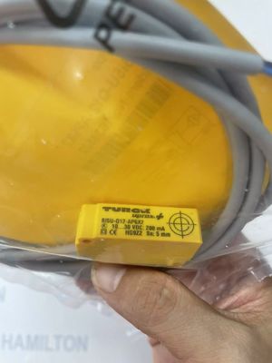 Sensor Induktif Turck BI5U-Q12-AP6X2 CPU Intel Atom E3827 Jenis dan Operasi Batas Torsi yang Ditetapkan oleh Parameter