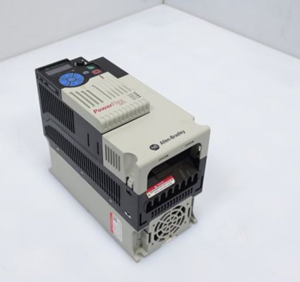 Penggerak Frekuensi yang Dapat Disesuaikan Allen-Bradley 25B-D017N114 dengan Rentang Output ± 10V 0…20 mA Kecepatan Prosesor 1.4 GHz