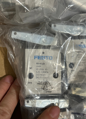 Festo Roller lever valve RS-4-1/8