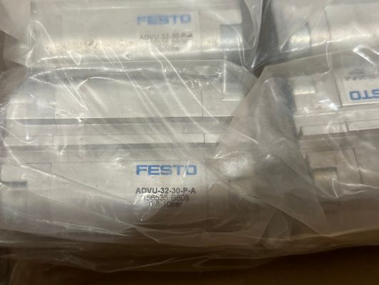 Silinder kompak Festo ADVU-32-30-P-A