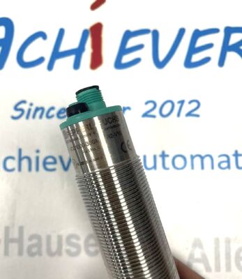 UCC1000-30GM-IUR2-V15 Sensor Ultrasonik