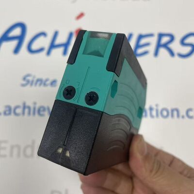 Sensor Fotoelektrik Reflektif Kinerja Tinggi Pepperl+Fuchs LK28-55/31/116