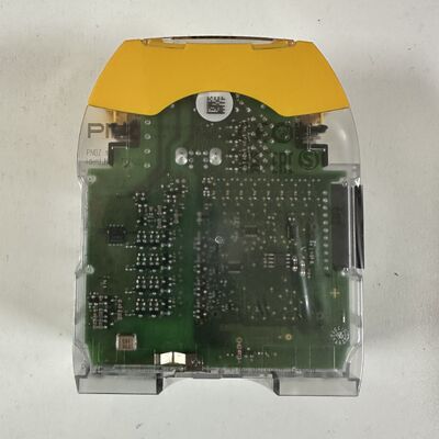 PILZ 772100 PNOZ m B0 Safety Controller