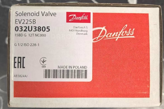 Danfoss Solenoid valve, EV225B, Fungsi: NC, G, 1/2, 3 m3/h, PTFE 032U3805